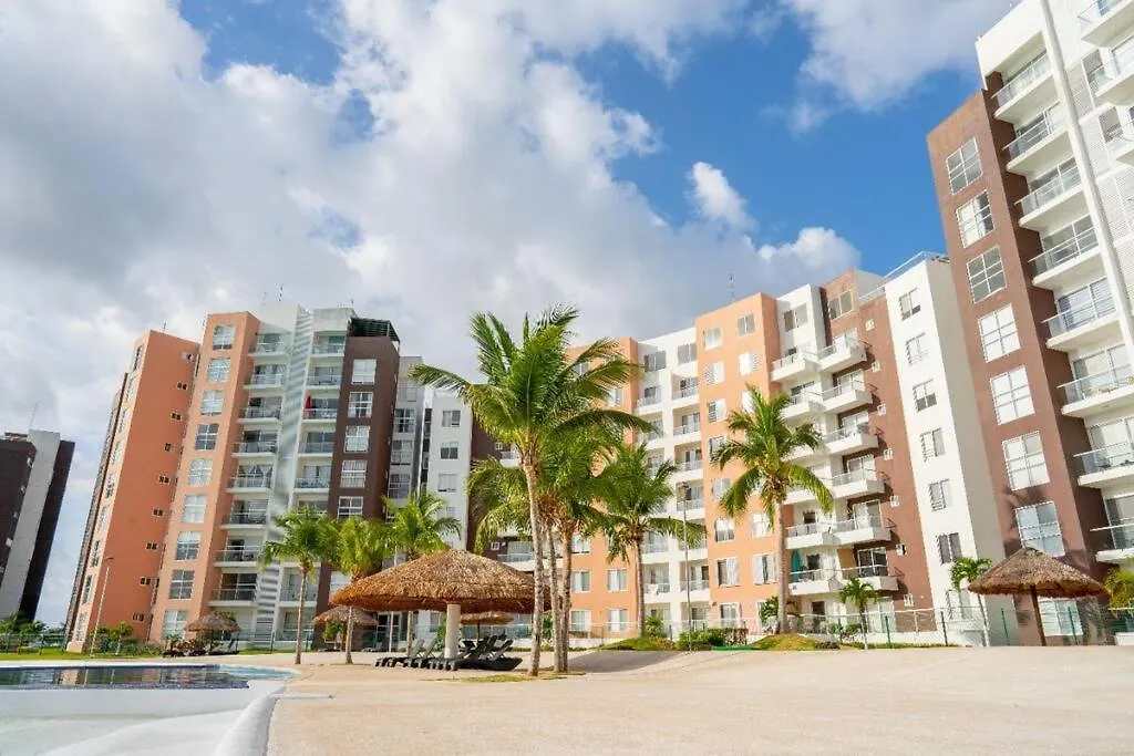 Departamento Con Laguna Artificial Cancun